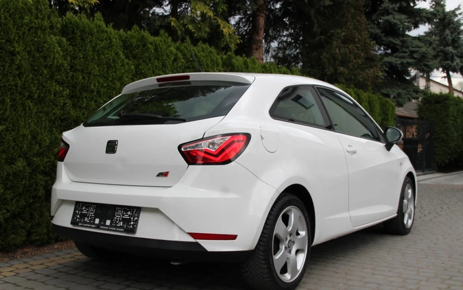 Seat Ibiza cena 17998 przebieg: 202000, rok produkcji 2015 z Niepołomice małe 67